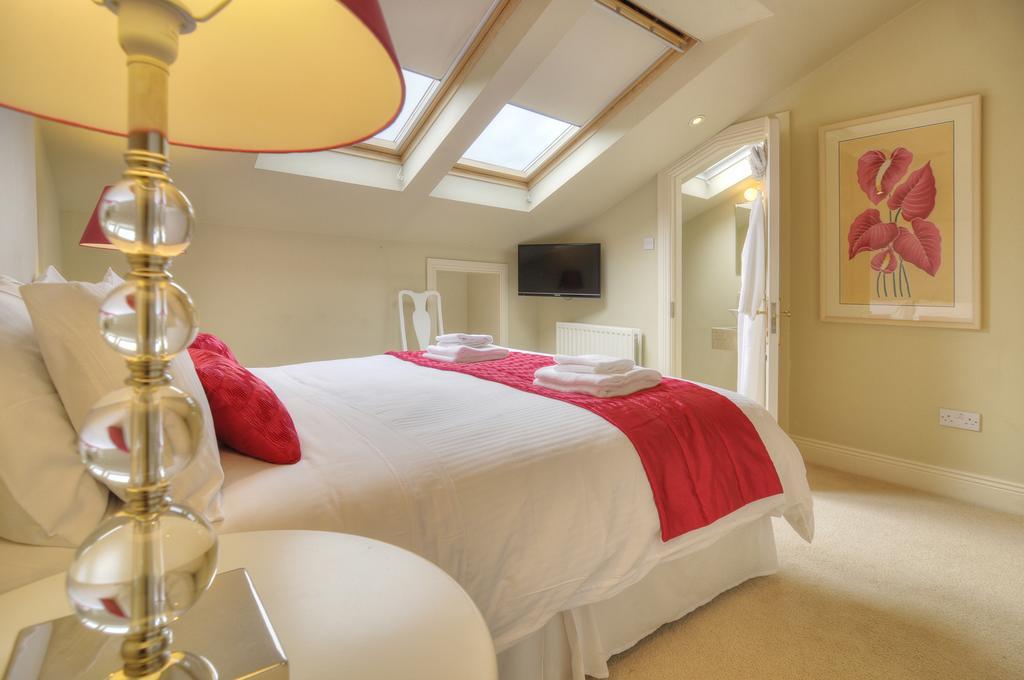 Lakeview Lodge B&B เบลสซิงตัน ห้อง รูปภาพ